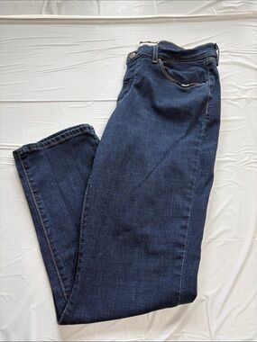 Levi Classic Straight Jeans Size 12